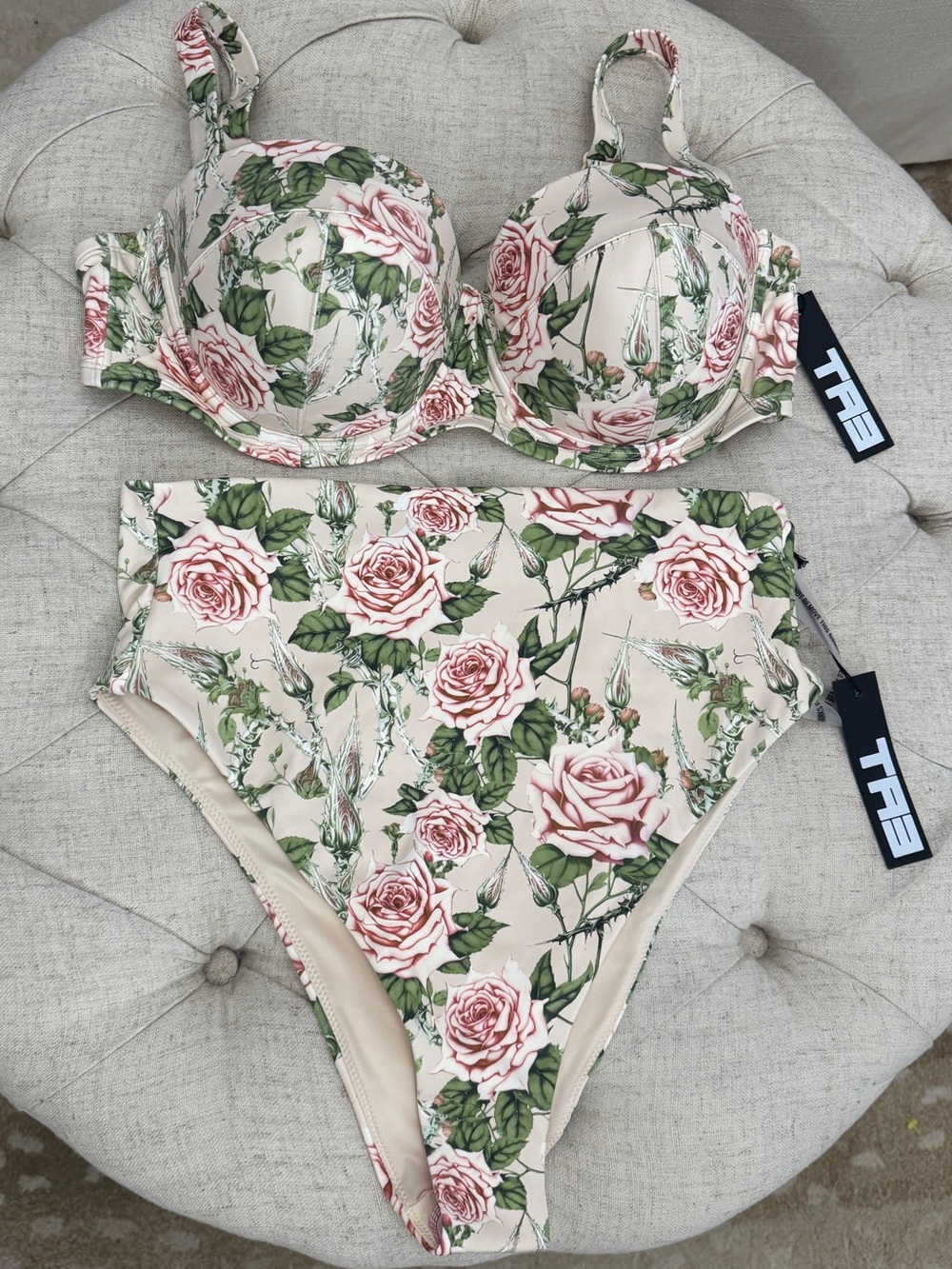 NWT TA3 thorny rose swim set - Picture 7 of 10